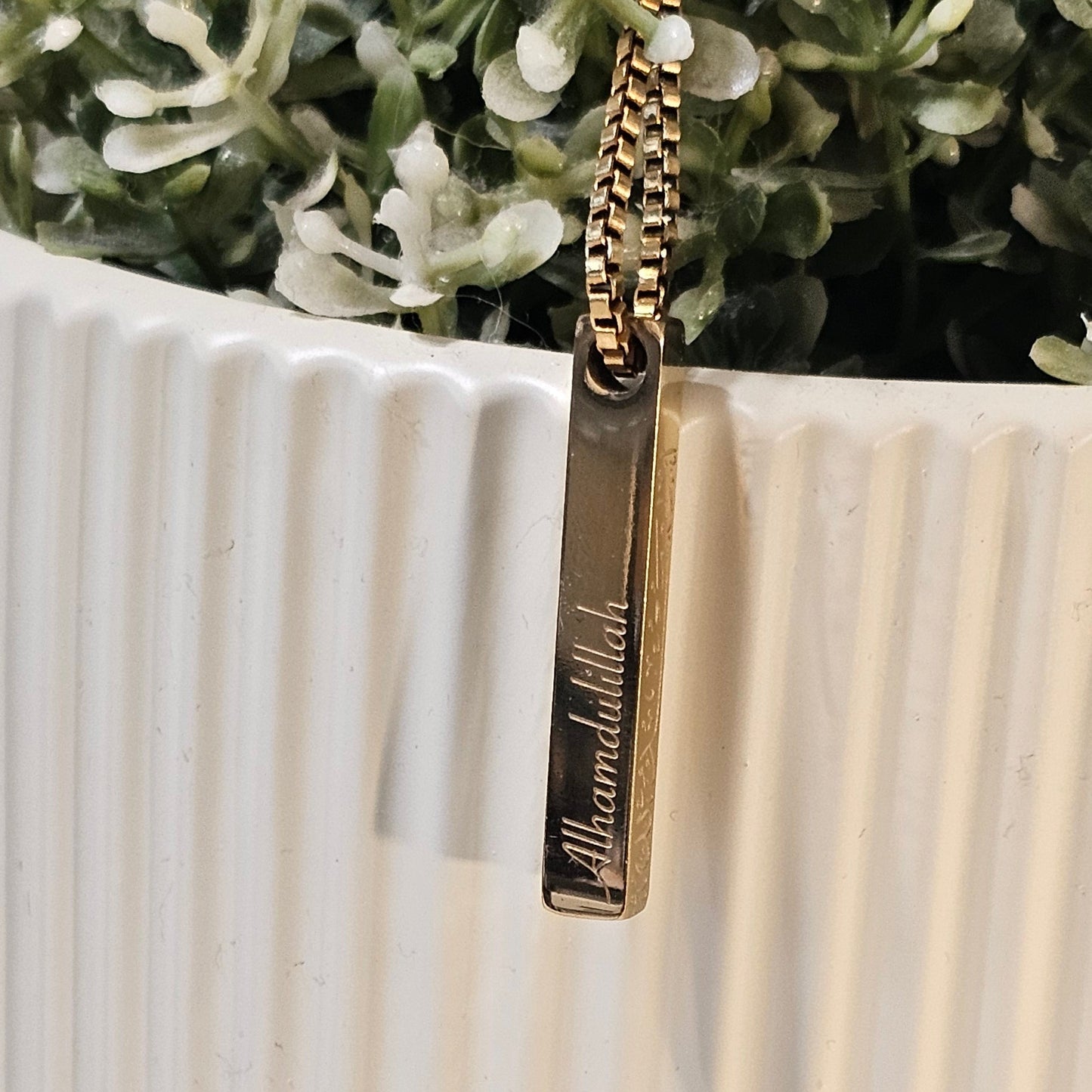 Alhamdulillah Bar Necklace – Elegant Reminder of Gratitude