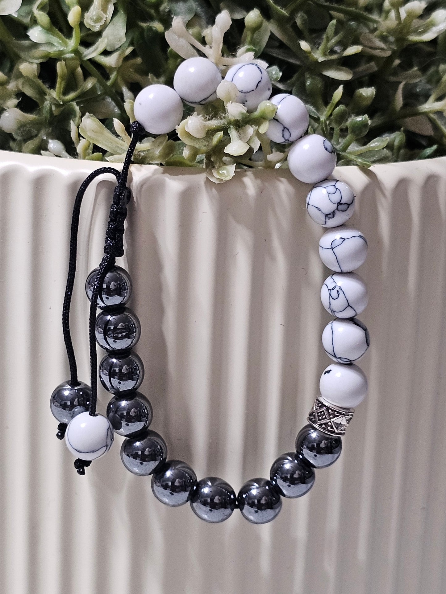 Natural White Howlite & Hematite (Hadid) Bracelet – Adjustable Islamic Stone Bracelet for Balance, Strength & Protection