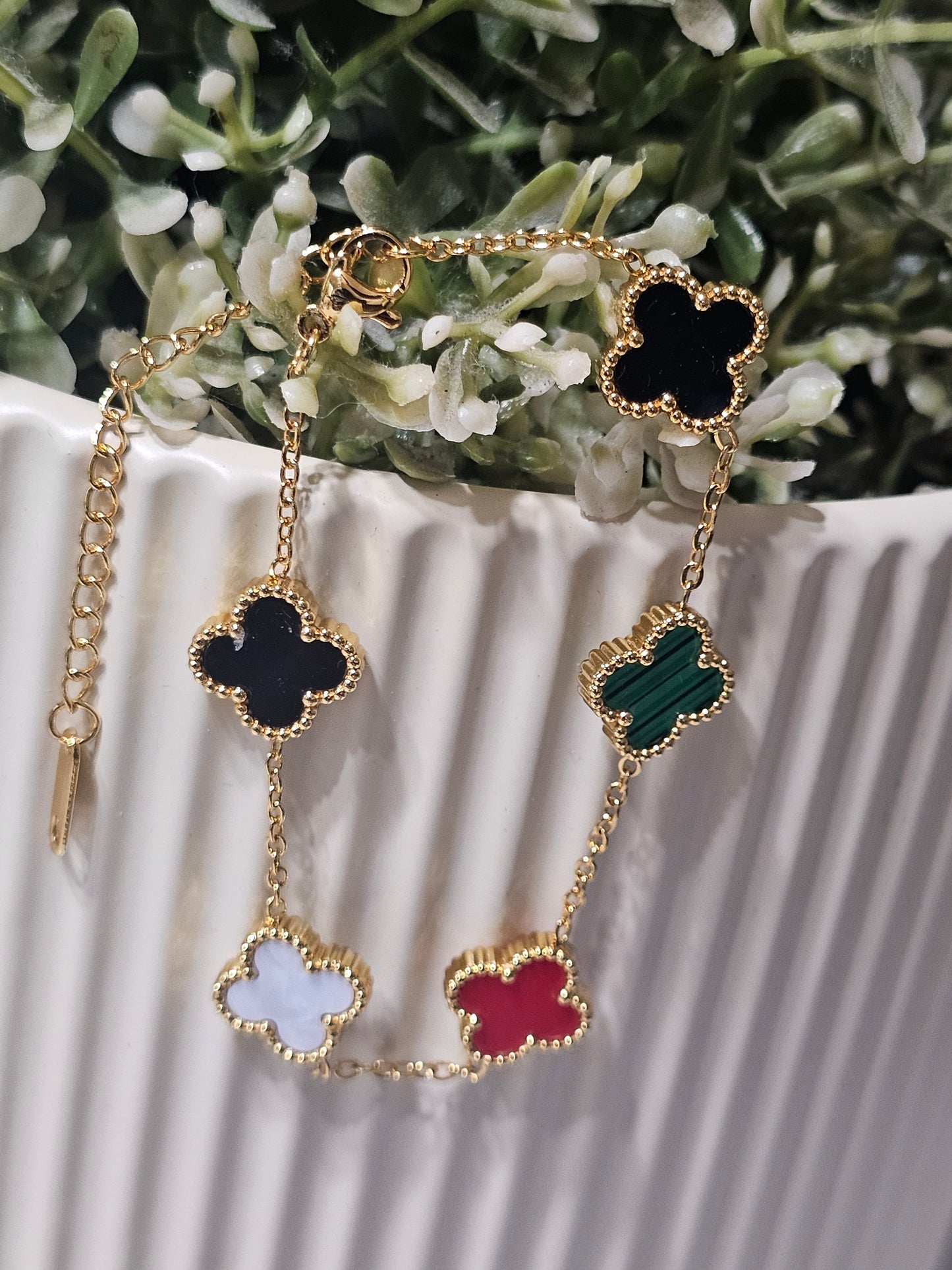 Multicolor Clover Bracelet – Luxury Charm Bracelet for Luck, Love & Everyday Style