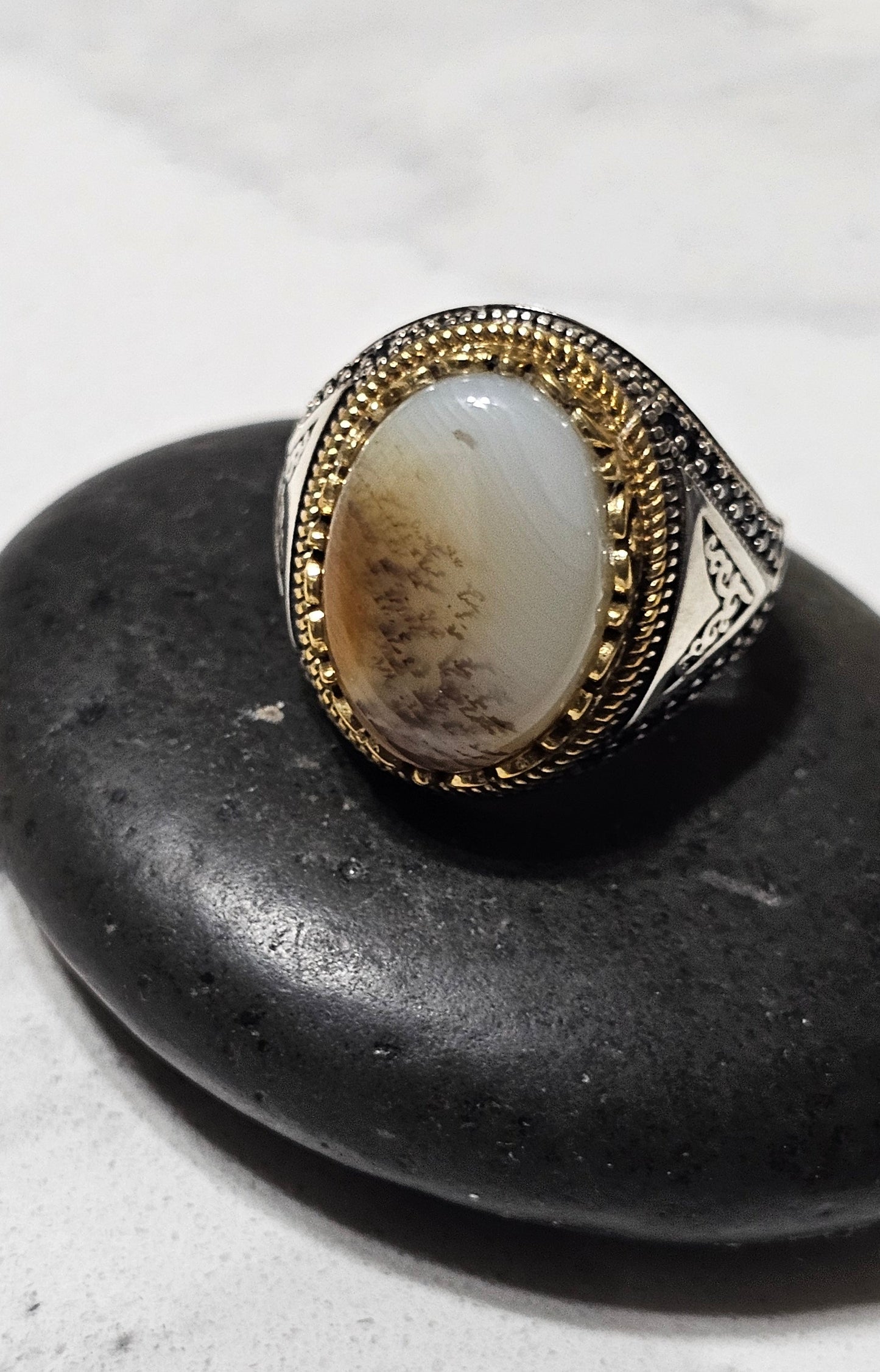 Yemeni Aqeeq Stone Ring in Sterling Silver – Ring of Barakah & Tradition