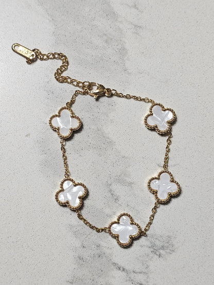 Signature Clover Bracelet – Luxury Color Variants