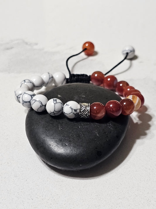 Natural Howlite & Red Carnelian (Aqeeq) Bracelet – Adjustable Stone Bracelet for Balance, Strength & Timeless Style