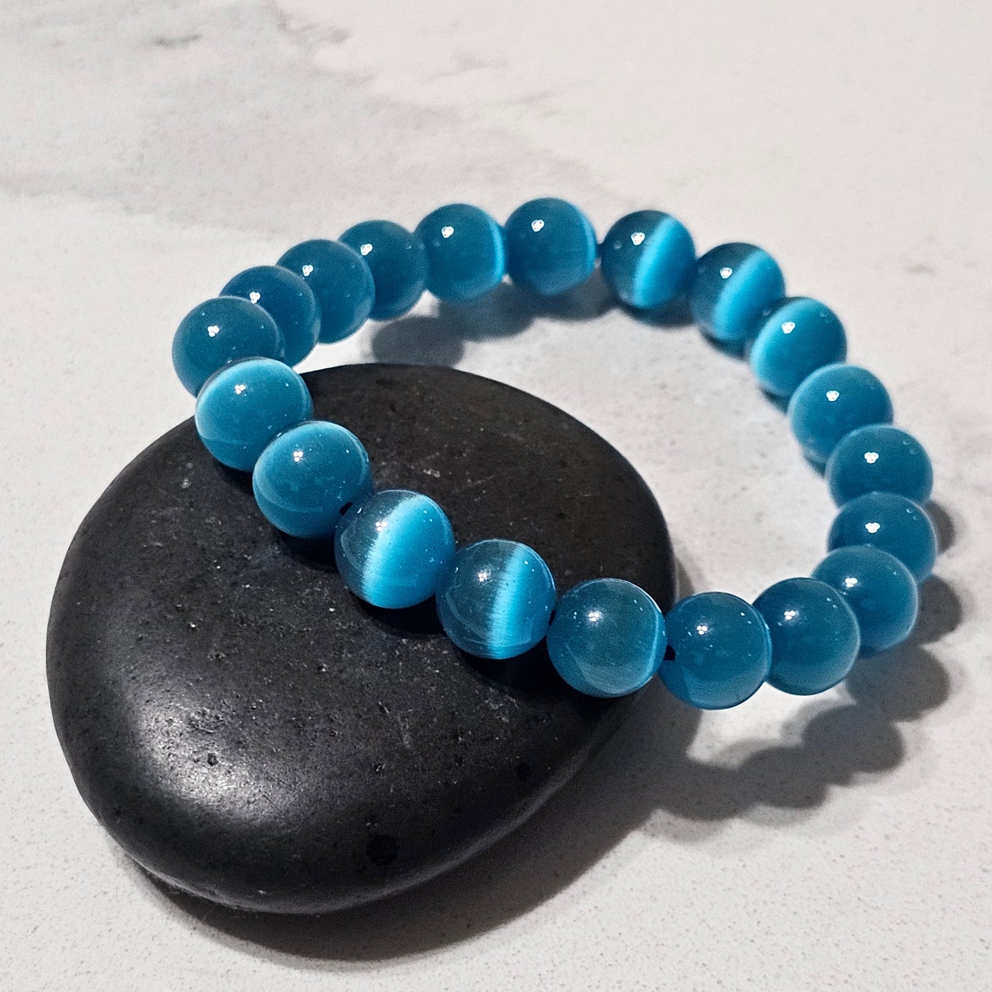 Cat Eye Stone Bracelet – Natural Bead Bracelet in White & Blue for Protection, Focus & Everyday Style