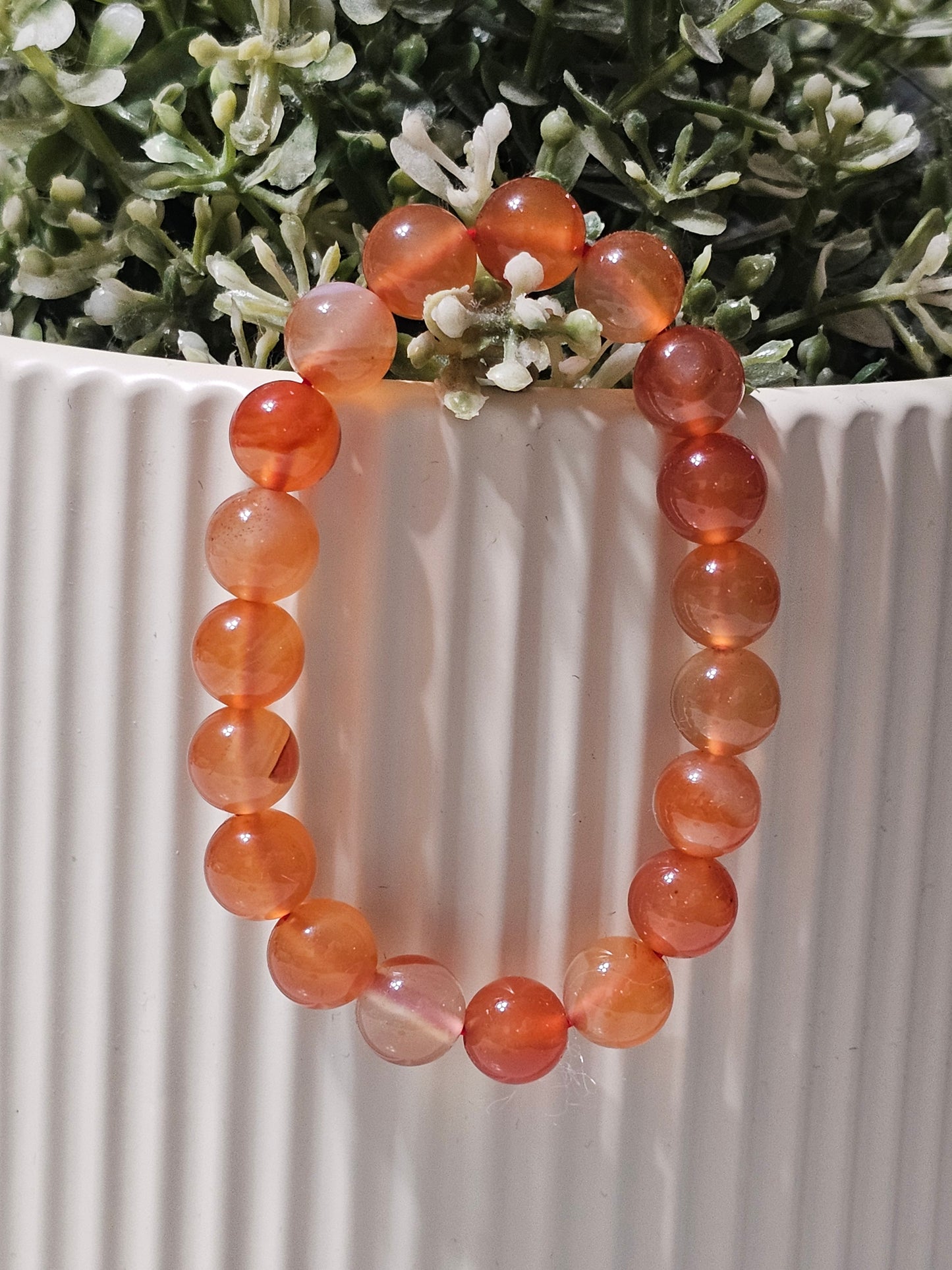 Natural Aqeeq Ahmar (Carnelian) Stone Bracelet – Red Agate Bead Bracelet for Strength, Barakah & Timeless Style