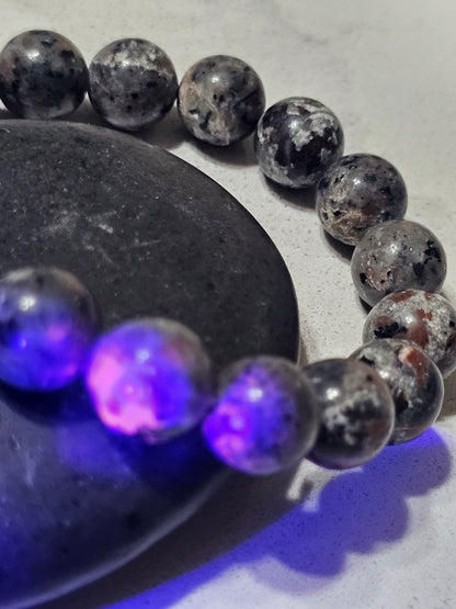 Yooperlite (Flame Stone) Bracelet – Natural Stone Bead Bracelet for Strength, Grounding & Inner Fire