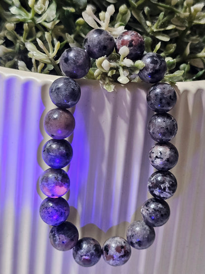 Yooperlite (Flame Stone) Bracelet – Natural Stone Bead Bracelet for Strength, Grounding & Inner Fire