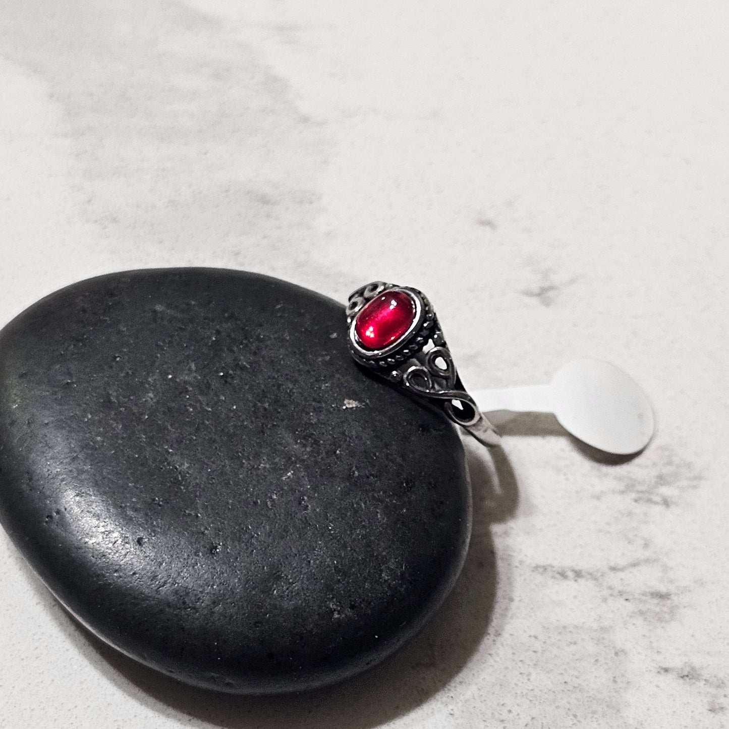 Vintage Ruby Gemstone Ring – Elegant Stainless Steel Statement Ring for Timeless Style
