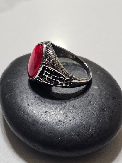 Classic Stone Stainless Steel Ring – Statement Ring with Black, White & Red Imitation Stone