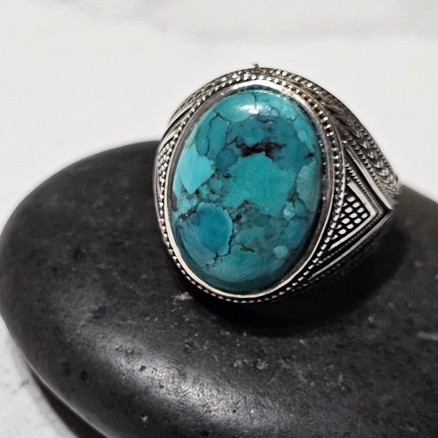 Natural Turquoise Stone Ring in Sterling Silver – Handcrafted Statement of Elegance & Calm
