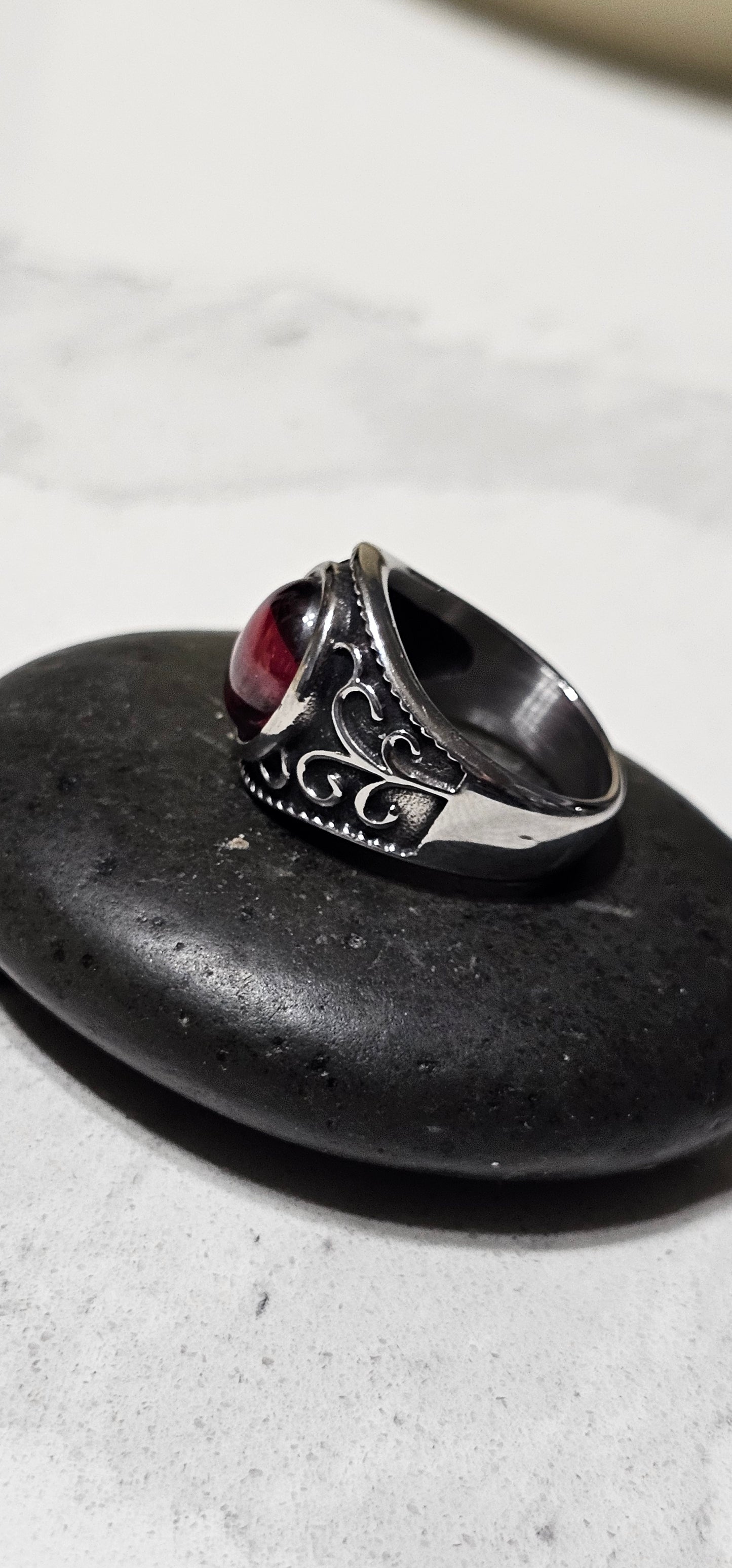 Red Garnet Stainless Steel Ring – Bold Statement Ring with Deep Crimson Stone